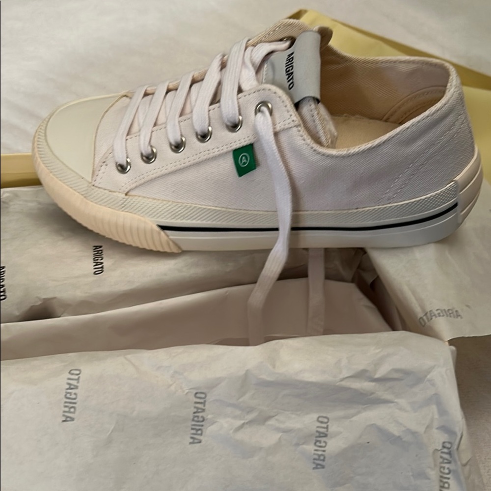 Axel Arigato Cream Sneakers